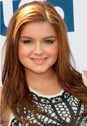 Ariel Winter With Cinnamon Red Hair