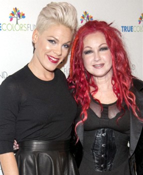 Pink And Cyndi Lauper - PR Photo - All rights Reserved