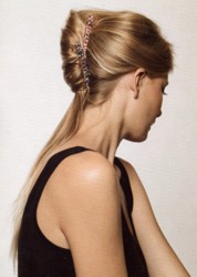 Holiday Hair Twist - HairBoutique.com - All Rights Reserved