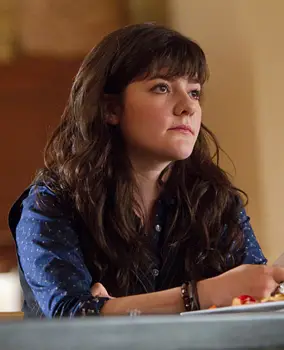 Madeleine Martin as Becca in Californication (Season 5, Episode 8) - Photo: Jordin Althaus/Showtime - All Rights Reserved