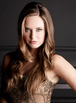 Pictured: Merritt Patterson as Ophelia in THE ROYALS  (Photo by Frank W. Ockenfels 3/E! Entertainment) 12/19/14