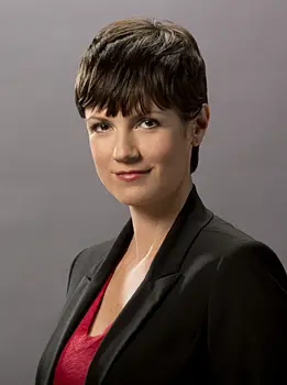 Zoe McLellan as Meredith "Merri" Brody on the CBS drama NCIS: New Orleans, premiering Tuesday, Sept. 23, 2014 on the CBS Television Network. Photo: Cliff Lipson/CBS 2014 CBS Broadcasting, Inc. All Rights Reserved