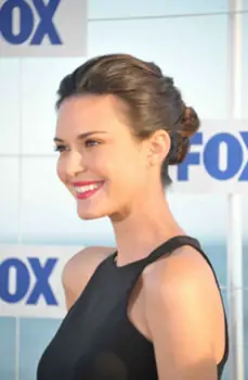 HOUSE'S Odette Annabel arrives at the ALL STAR PARTY Friday, Aug. 5 at the 2011 FOX Summer TCA at Gladstone's in Malibu, CA. ©2011 FOX BROADCASTING FOX 2011 SUMMER TCA