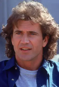 Lethal Weapon 3: Mel Gibson (Pictured) L.A. detective Martin Riggs - Thursday, Jan. 13 (8:00-10:30 PM ET/PT) on FOX. ©1999 FOX BROADCASTING COMPANY - All rights Reserved