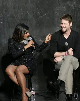  June 10, 2015  THE MINDY PROJECT -- FYC @ UCB Theater -- Pictured: (l-r) Mindy Kaling, Ike Barinholtz -- (Photo by: Chris Haston/NBC)  Wednesday, June 10 at the UCB Theater in Los Angeles  2015 NBCUniversal Media, LLC