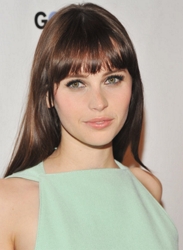 Felicity Jones With Shiny Brunette Treses