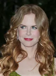 Nicole Kidman With Long Loose Ringlets