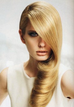 Silky Sleek Long Holiday Hair - Bonce Salons - Stylist:  Donna Mitchell - Makeup:  James O'Riley; Photo:  John Rawson