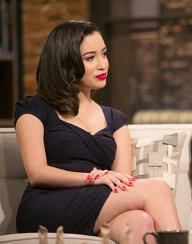 Christian Serratos' Dead Hair - Christian Serratos and Sonequa Martin-Green - Talking Dead _ Season 4, Episode 7 - Photo Credit: Jordin Althaus/AMC