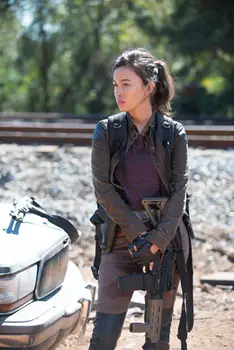 Christian Serratos' Dead Hair - Christian Serratos as Rosita Espinosa - The Walking Dead _ Season 6, Episode 14 - Photo Credit: Gene Page/AMC