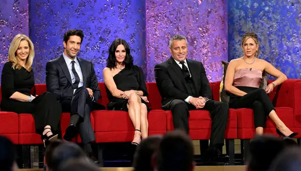 Lisa Kudrow's Hair Aging With Class - MUST SEE TV: AN ALL-STAR TRIBUTE TO JAMES BURROWS - (L-R) Lisa Kudrow, David Schwimmer, Courteneey Cox, Matt LeBlanc, Jennifer Aniston - (Photo by: Chris Haston/NBC) Sunday, February 21, 2016 - NBC