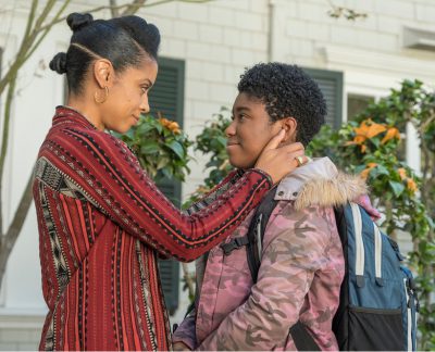  THIS IS US -- "Number Three" Episode 210 -- Pictured: (l-r) Susan Kelechi Watson as Beth, Lyric Ross as Deja -- (Photo by: Ron Batzdorff/NBC)