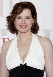 Geena Davis With Side-Swept Slightly Wavy Fringe