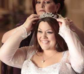 Jane (Brooke Elliott) In Season 4 Wedding Hairstyle