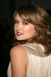 Kaylee DeFer With Layered Fringe