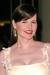 Geena Davis With Sleek Side-Swept Bangs